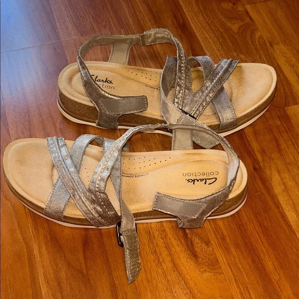 Clarks Women's Metallic Cross-Strap Sandals - Picture 7 of 9